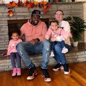 Meet your Posher, Shantai